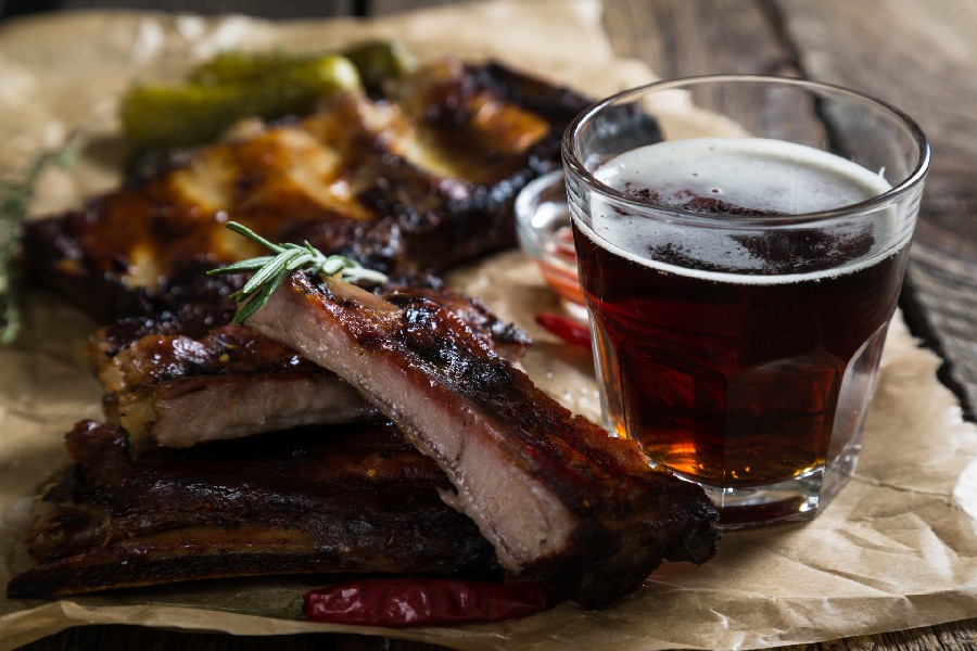 4 REGOLE FONDAMENTALI PER ABBINARE LA BIRRA ALLA CARNE